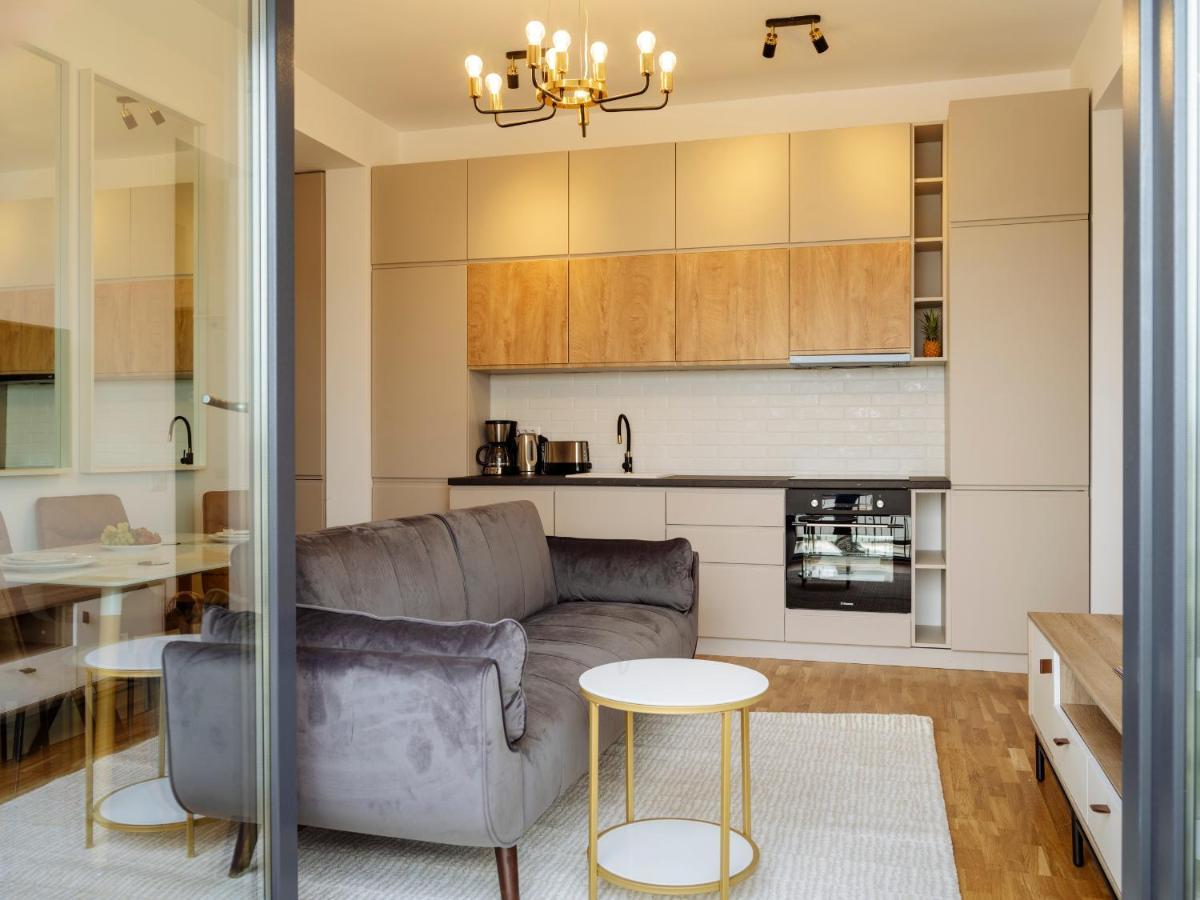 Sunny 2Br Flat - Top Location - Amazing Balcony Bukareszt Zewnętrze zdjęcie