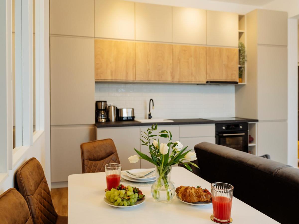 Sunny 2Br Flat - Top Location - Amazing Balcony Bukareszt Zewnętrze zdjęcie