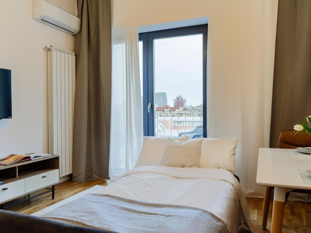 Sunny 2Br Flat - Top Location - Amazing Balcony Bukareszt Zewnętrze zdjęcie