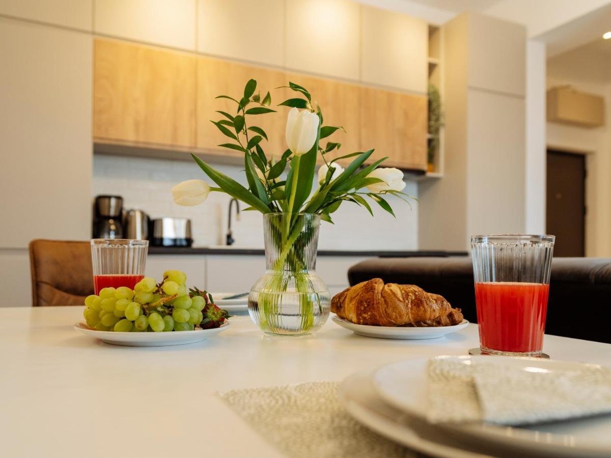 Sunny 2Br Flat - Top Location - Amazing Balcony Bukareszt Zewnętrze zdjęcie
