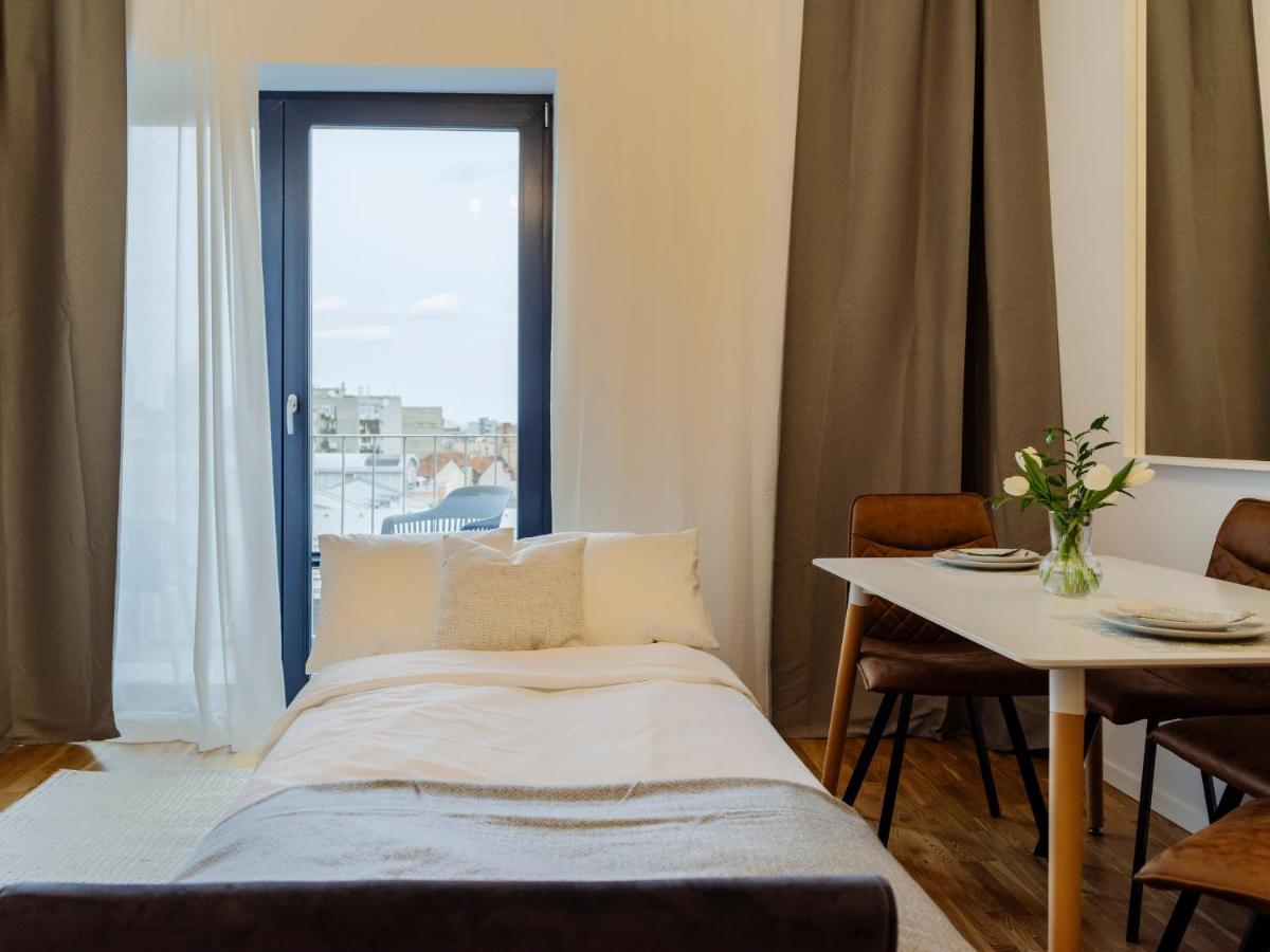 Sunny 2Br Flat - Top Location - Amazing Balcony Bukareszt Zewnętrze zdjęcie