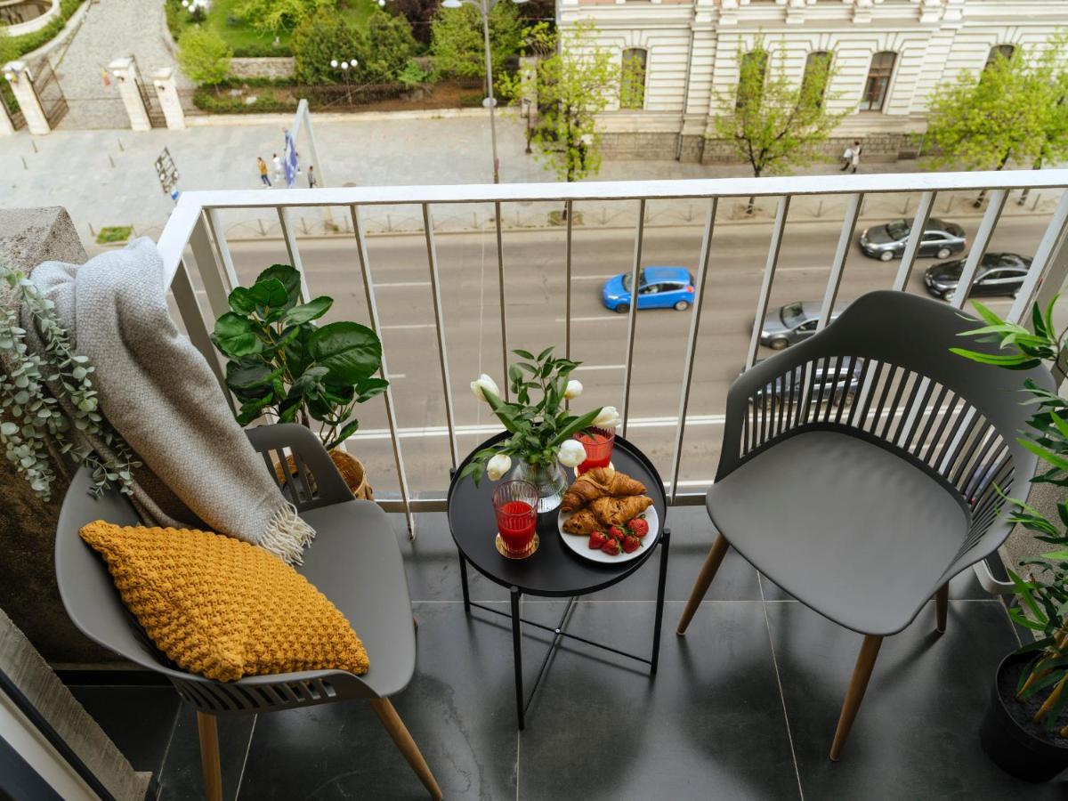 Sunny 2Br Flat - Top Location - Amazing Balcony Bukareszt Zewnętrze zdjęcie