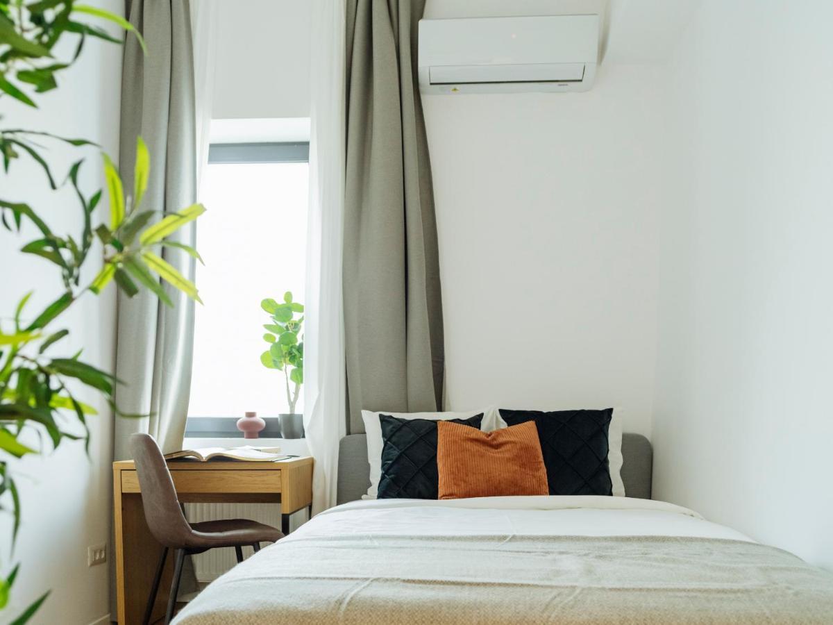 Sunny 2Br Flat - Top Location - Amazing Balcony Bukareszt Zewnętrze zdjęcie